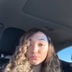 Meet your Posher, Isabella